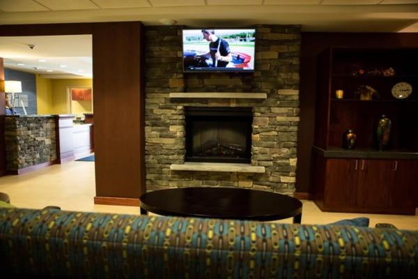 Holiday Inn Express Milford By Ihg Экстерьер фото