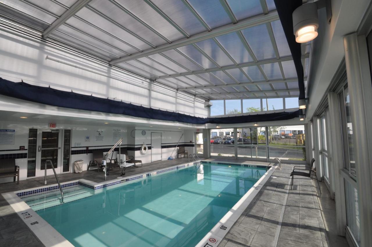 Holiday Inn Express Milford By Ihg Экстерьер фото