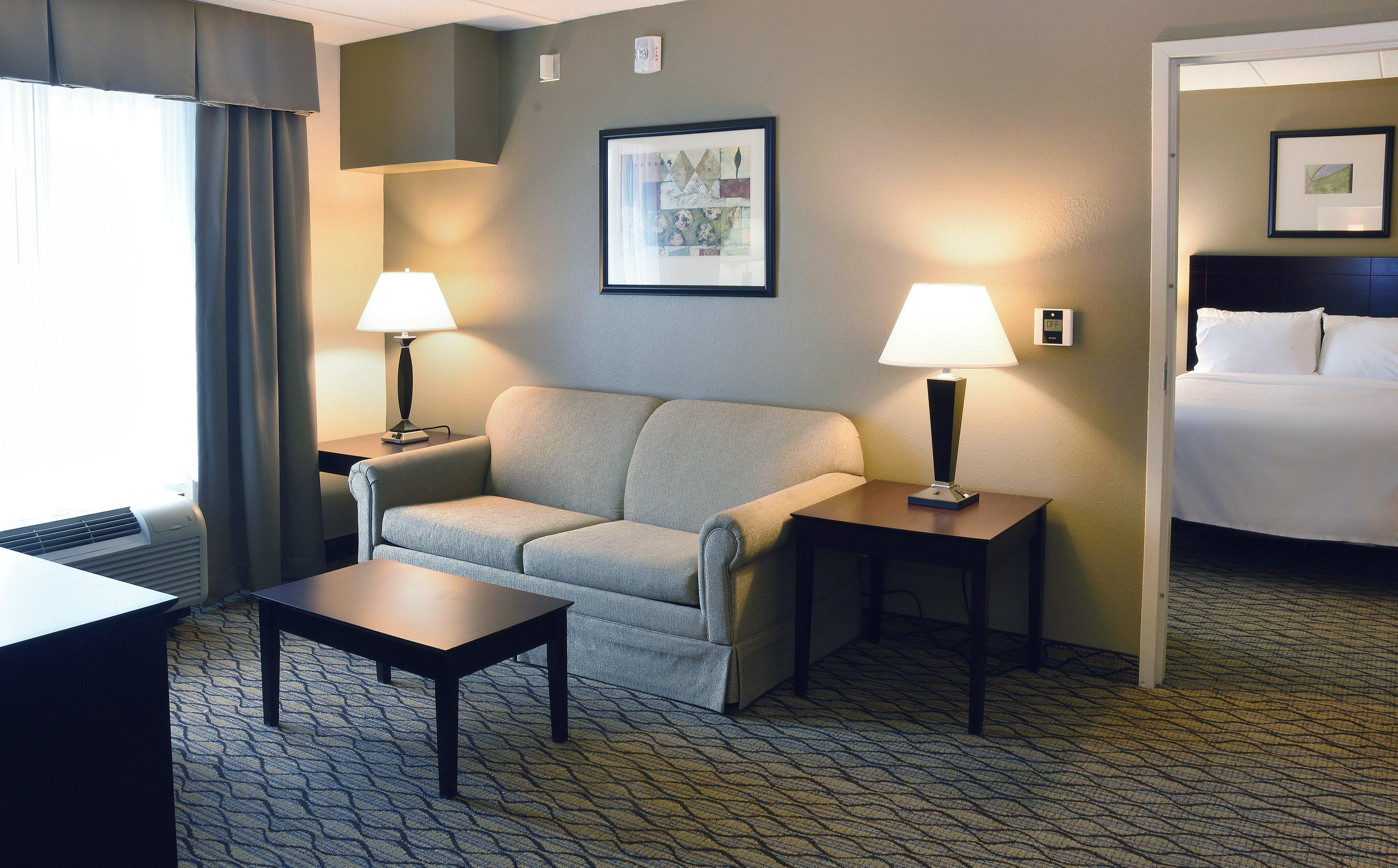 Holiday Inn Express Milford By Ihg Экстерьер фото