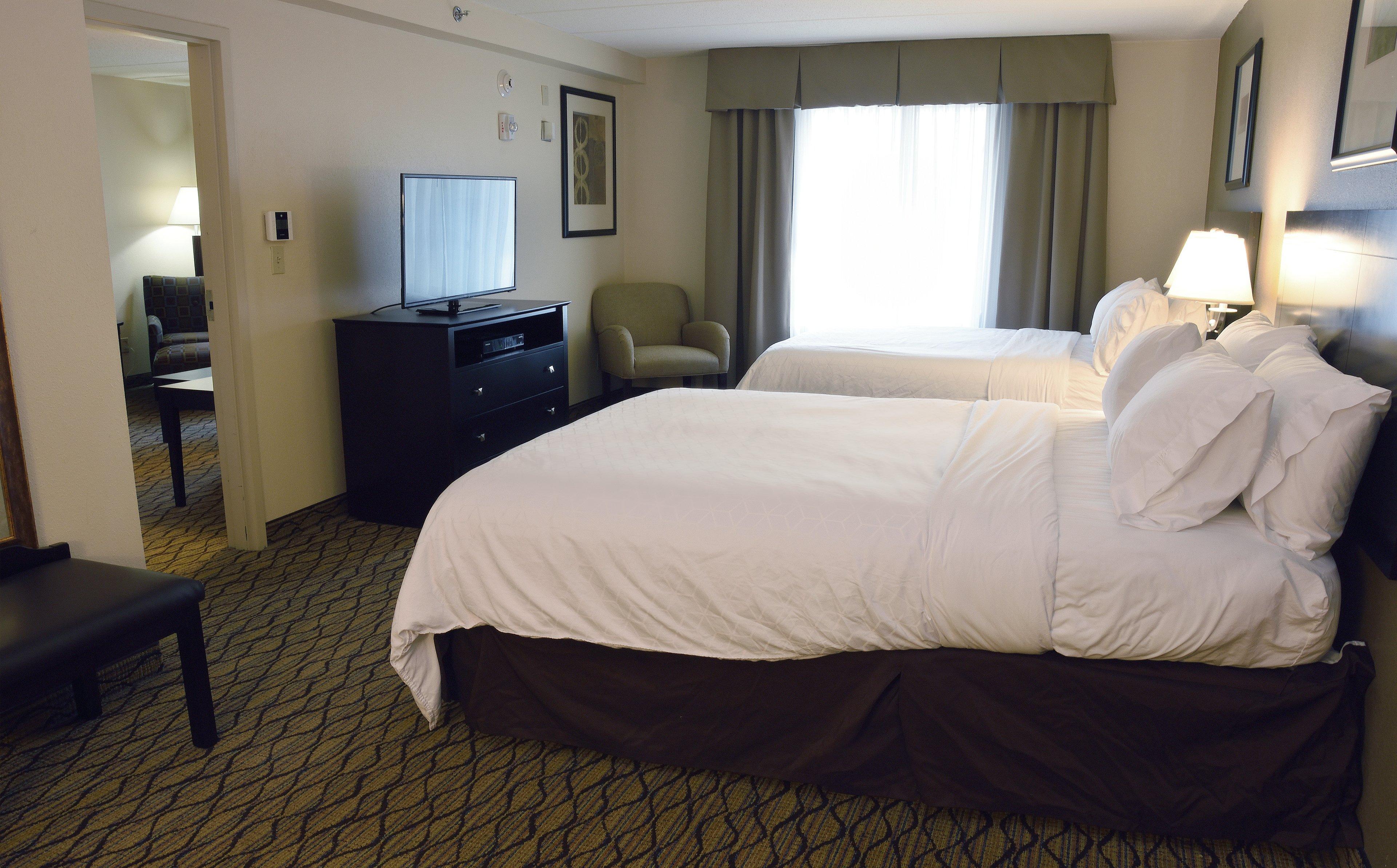 Holiday Inn Express Milford By Ihg Экстерьер фото
