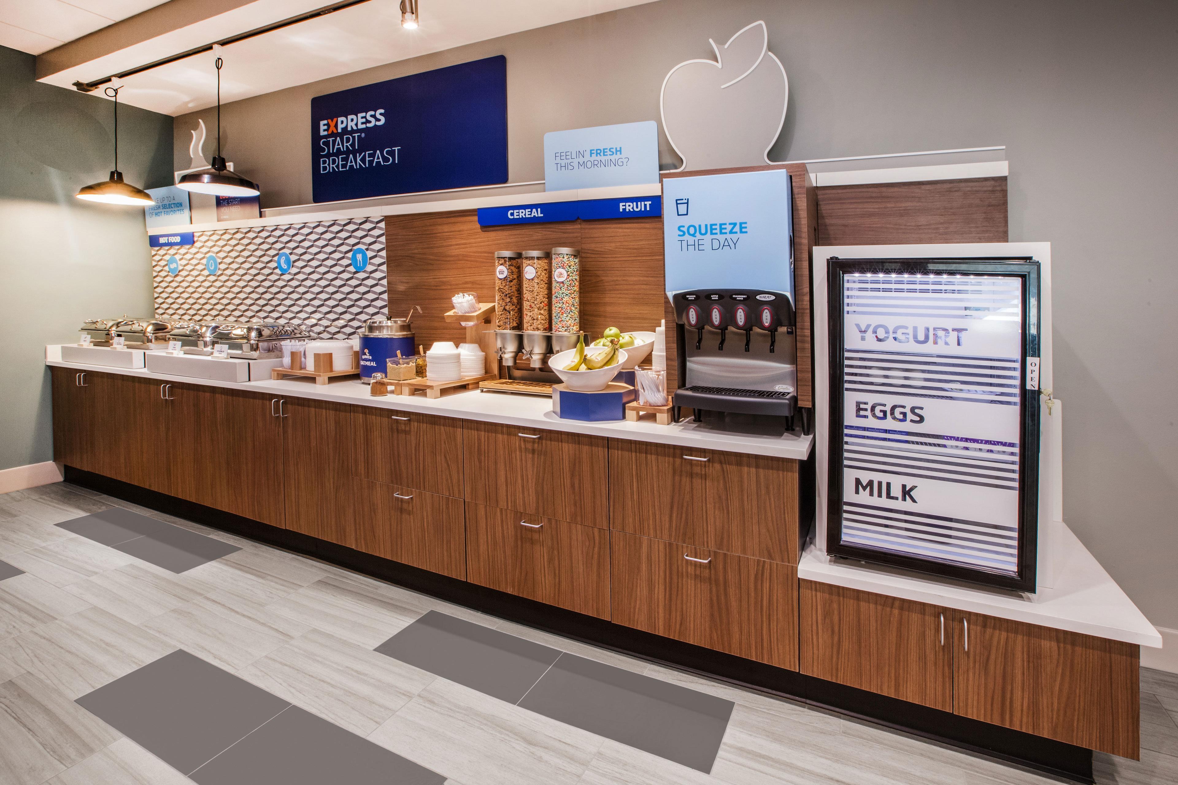 Holiday Inn Express Milford By Ihg Экстерьер фото