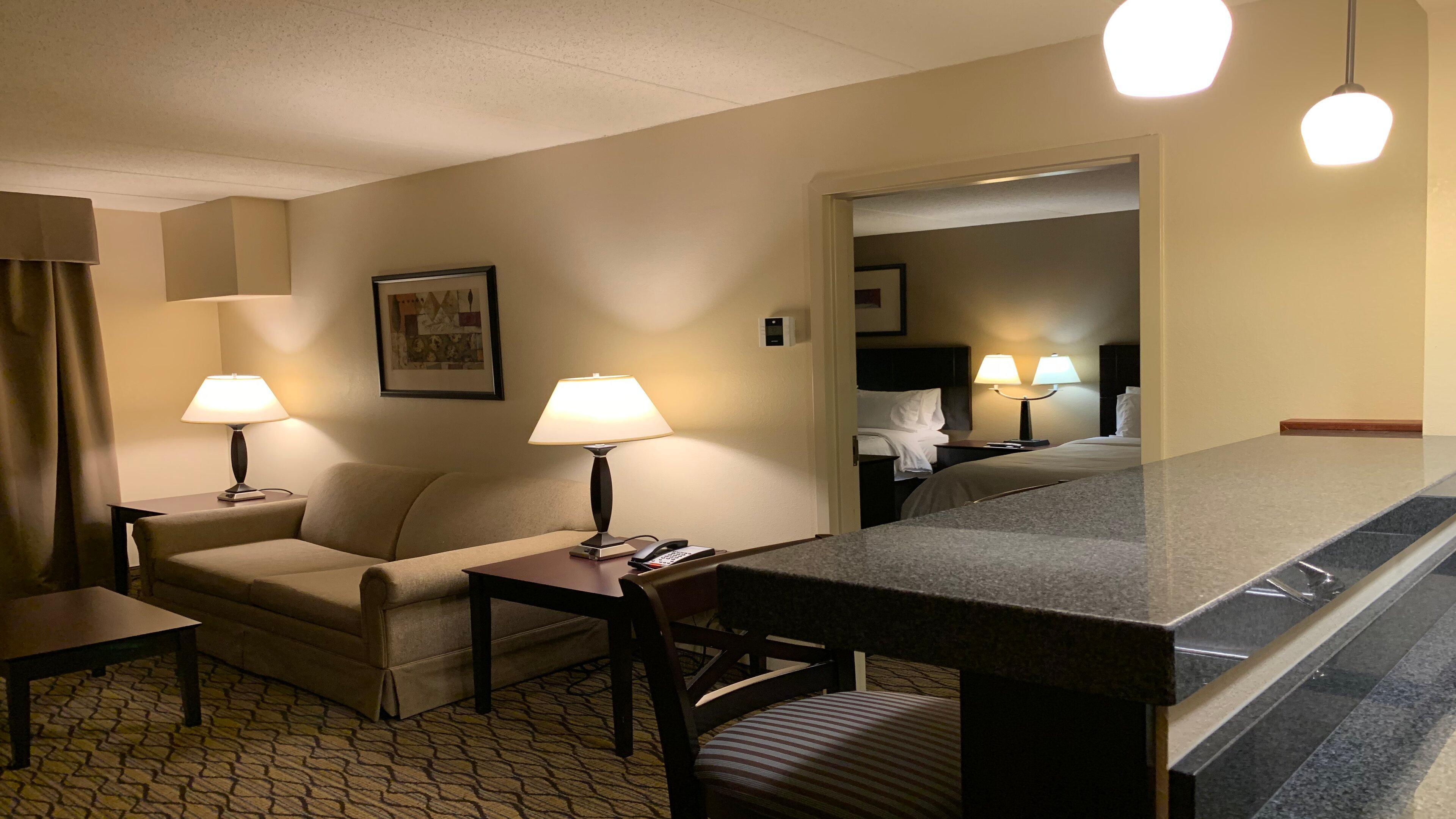 Holiday Inn Express Milford By Ihg Экстерьер фото