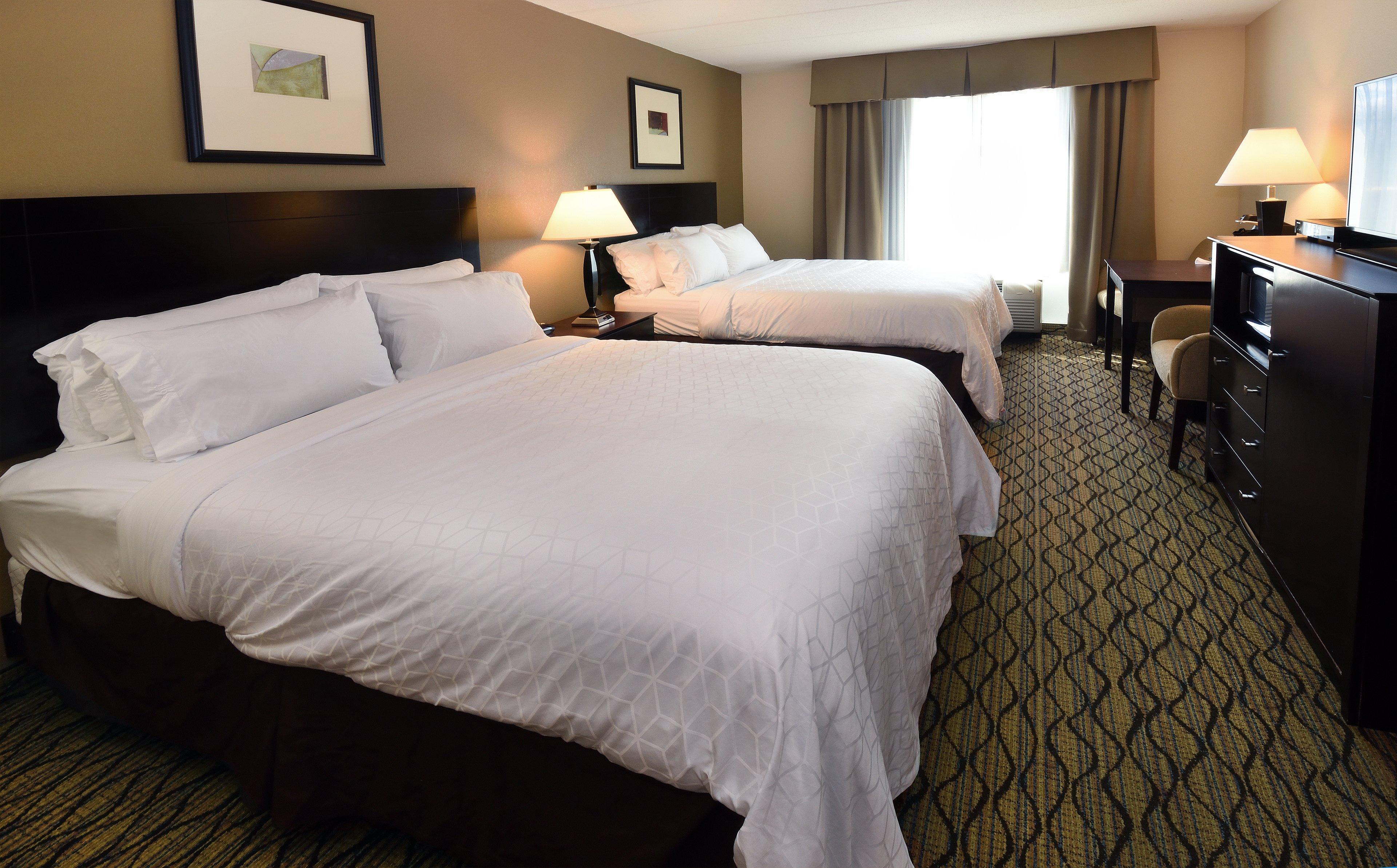 Holiday Inn Express Milford By Ihg Экстерьер фото
