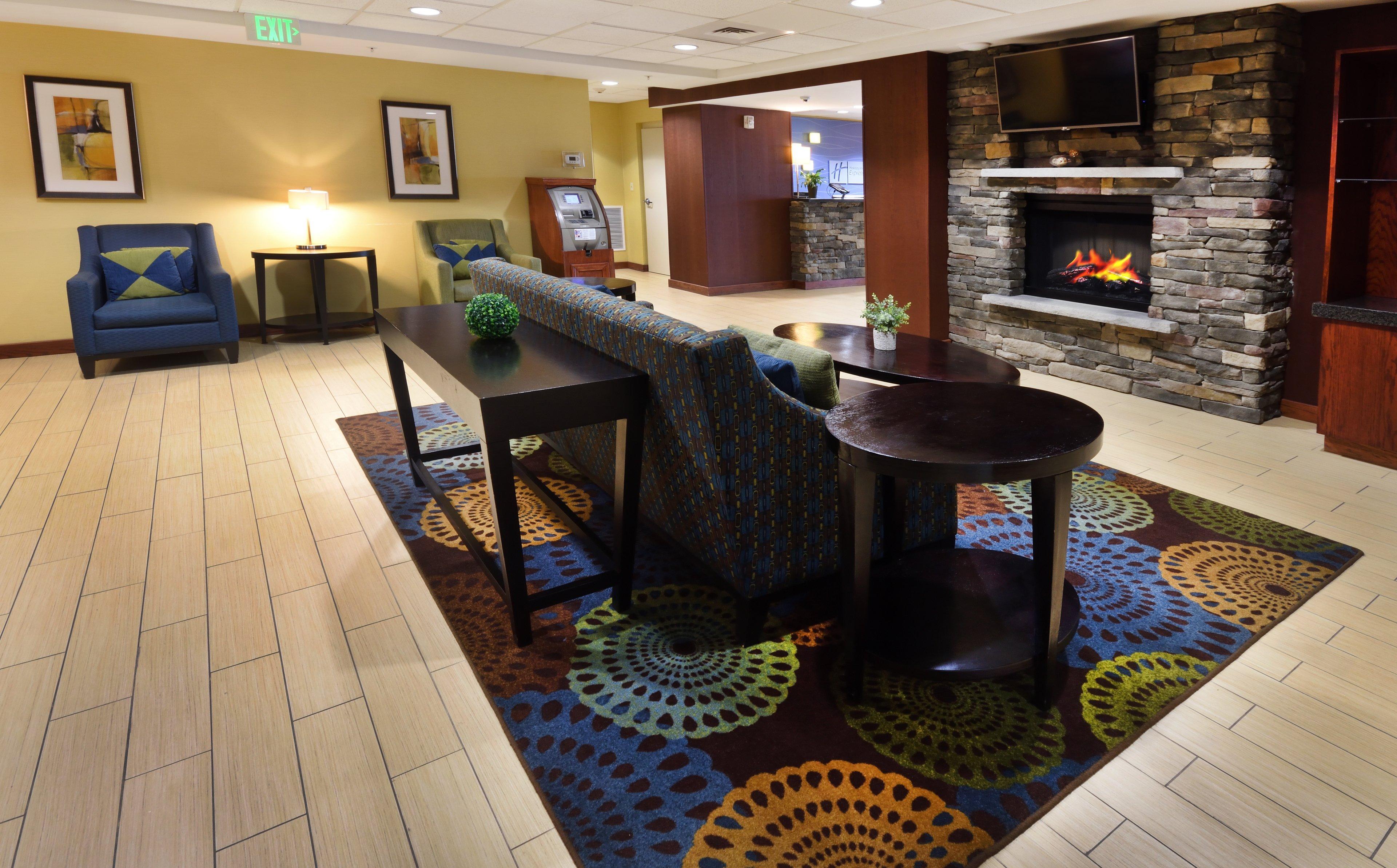Holiday Inn Express Milford By Ihg Экстерьер фото