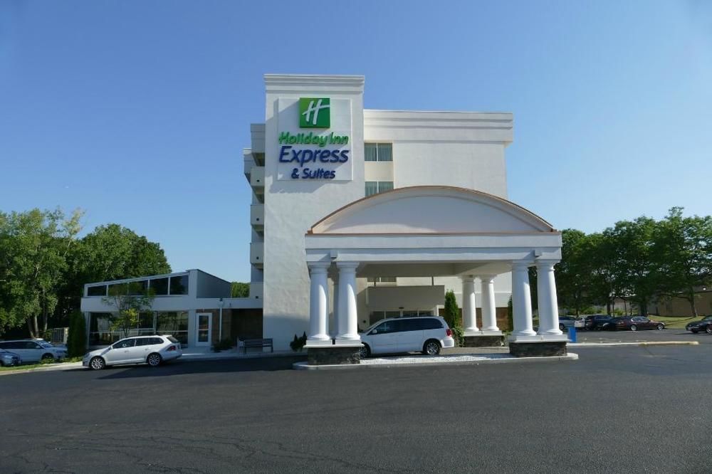 Holiday Inn Express Milford By Ihg Экстерьер фото